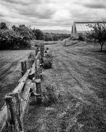 70AE_Fence_Mts_IMG_1127