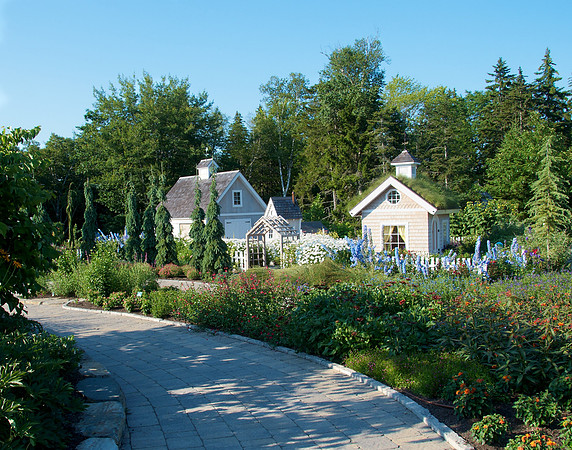 childrens garden summer