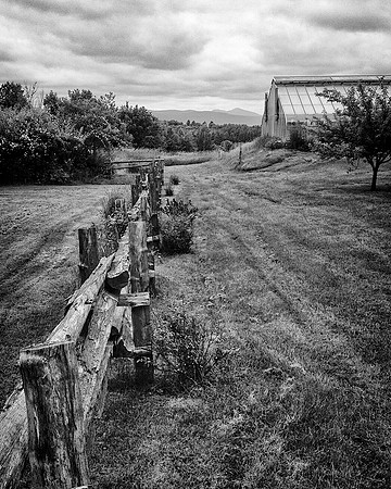 70AE_Fence_Mts_IMG_1127